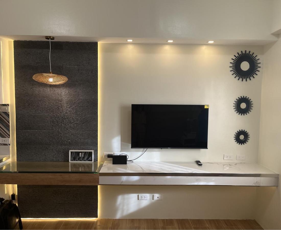 Aesthetic Functional Minimalist Space Sunvida Tower Sv1716 Себу Экстерьер фото